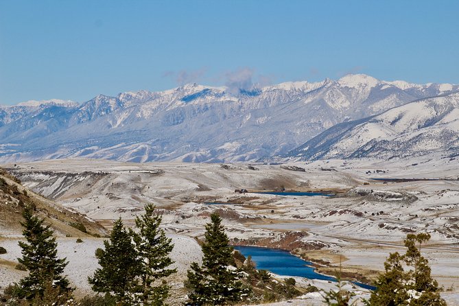2-Day Yellowstone National Park Upper and Lower Loop Exploration - Guides and Group Energy: Why the Right Person Matters Here