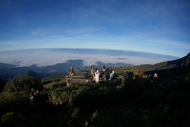 2- Days in Doi Inthanon National Park - Day 2 at 5:50: sunrise drive and mountain breakfast