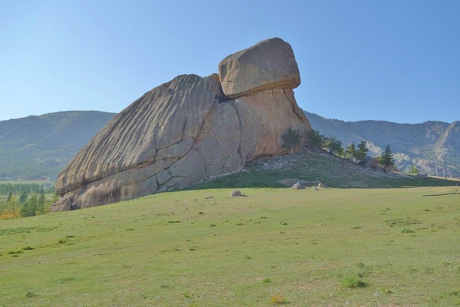2 Days Tour: Terelj National Park And Chinggis Statue - Yurt stops and simple food breaks (and how the guide helps)