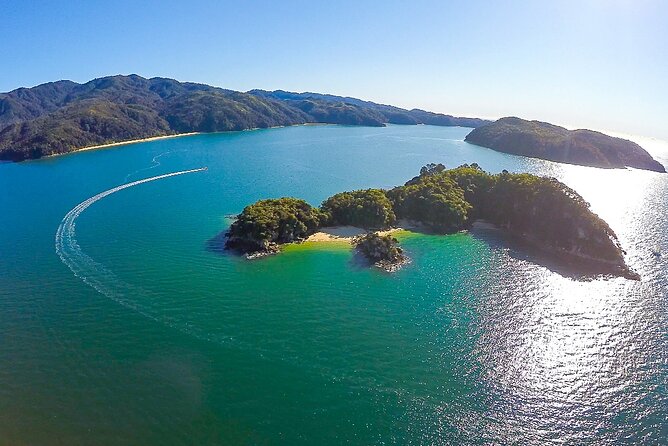3 Day Unguided Kayaking starting in the Abel Tasman National Park New Zealand - Freedom kayaking in Abel Tasman: what you’re really buying