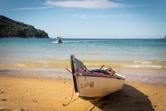3 Day Unguided Kayaking starting in the Abel Tasman National Park New Zealand - Check-in at 8:15 and the safety briefing that sets the tone