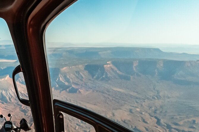 35 Mile - Zion National Park Panoramic Helicopter Flight - Seating, comfort, and the photo problem (plus how to solve it)