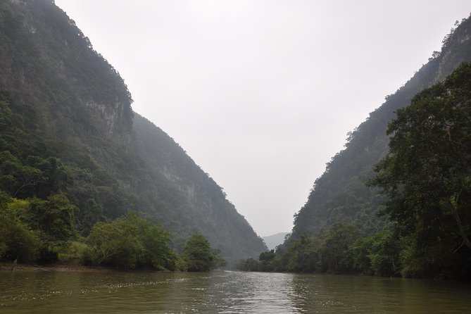 4-Day Jungle Trekking in Ba Be National Park - Day 3: Dzao Clothing Photos, Black H’mông Trails, and Dau Dang Waterfall