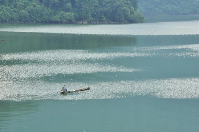 4-Day Jungle Trekking in Ba Be National Park - Trekking Gear and Boat-Day Comfort (So You Don’t Regret Your Bag)