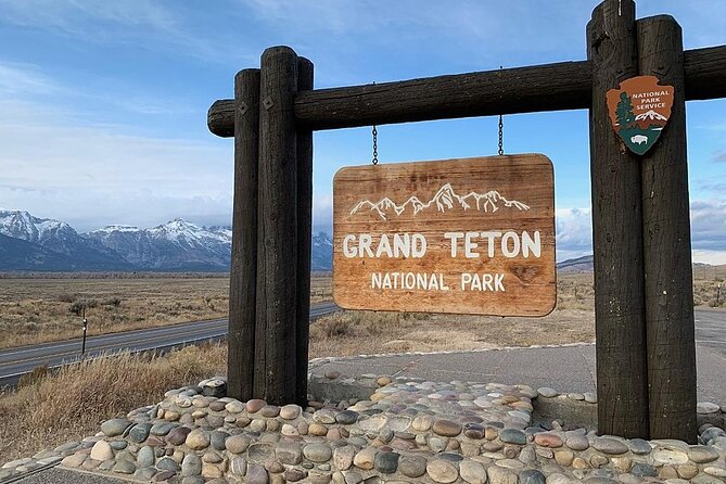 4-Day Salt Lake City, Grand Teton, Yellowstone National Park Tour - From the Radisson to Wyoming Views