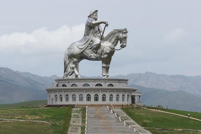 5 Days Terelj national Park Tour From Central Mongolia - Day 1 in Ulaanbaatar: Chinggis Khan, Zaisan, Bogd Khaan Palace, Turtle Rock