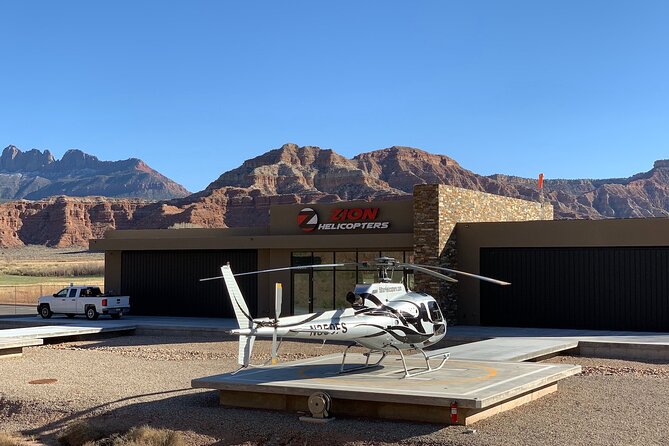 55 Mile - Helicopter Tour Around Zion National Park - Getting to the Heliport Near Springdale (and Avoiding Park Traffic)