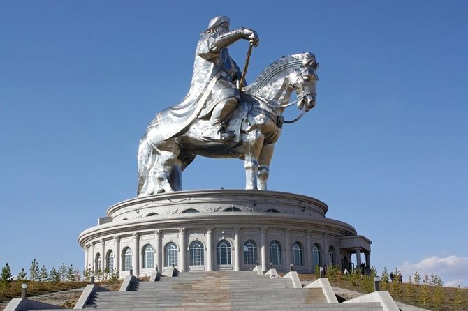 A day trip to Terelj National Park and Statue of Chinggis Khan - Guide quality: why the name matters here