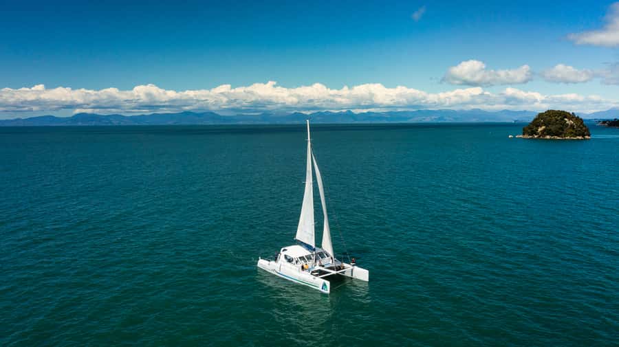 Abel Tasman National Park: Cruise, Walk & Sailing Tour - Getting to Anchorage Bay from Kaiteriteri (and why that 30-minute cruise matters)