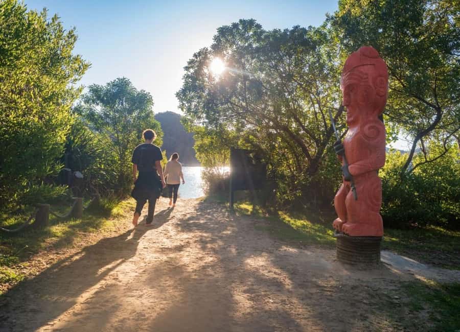 Abel Tasman National Park: Waka & Walk Tour - Key things that make this day work