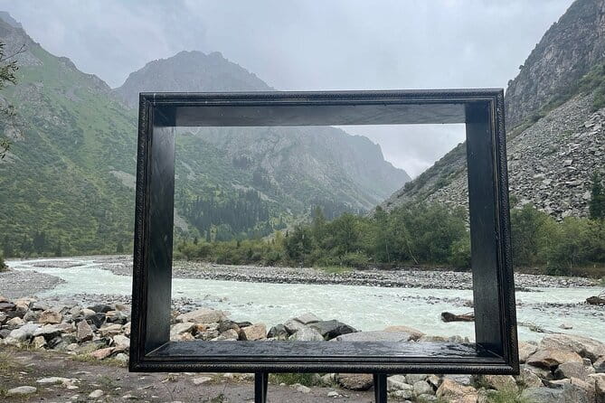 Adventure & Hike in Ala Archa National Park & Bishkek City Tour - Guides and pacing: why flexibility matters on a full-day plan