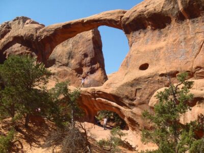 Afternoon Arches National Park 4x4 Tour - From US 191 to the back door: the Willow Springs Road approach