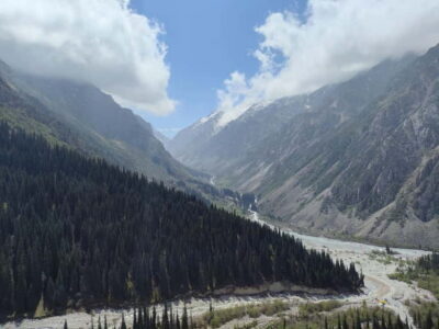 Ala Archa National Park: Hiking and Outdoor Adventure tour - The drive to Ala Archa: where the day starts