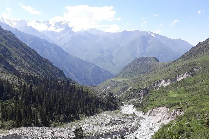 Ala Archa National Park - Entering Ala-Archa Gorge: where the scenery starts working