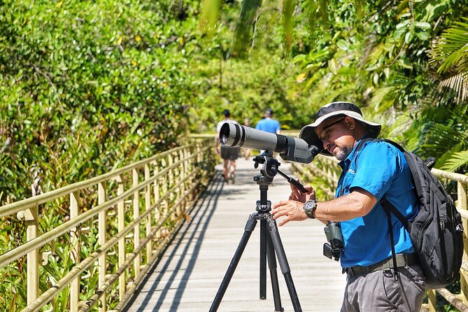 All Inclusive National Park Manuel Antonio with Binoculars - Manuel Antonio in 2.5 hours: the smart way to fit it in