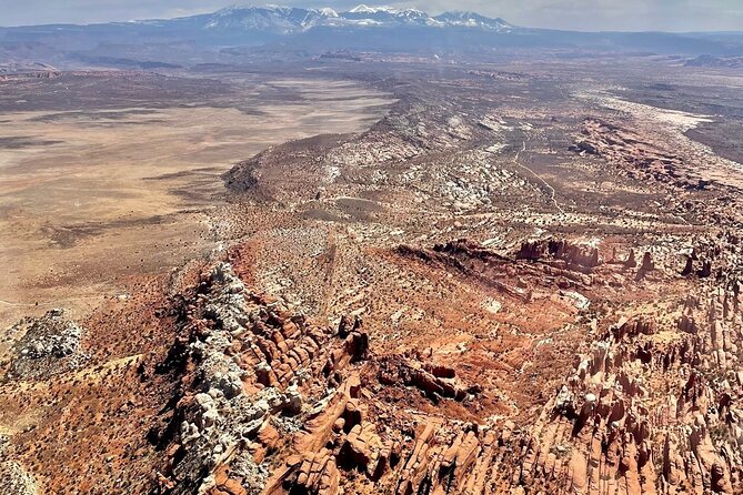 Arches National Park Airplane Tour - Flight highlights: Delicate Arch, Elephant Butte, Devils Garden, and more