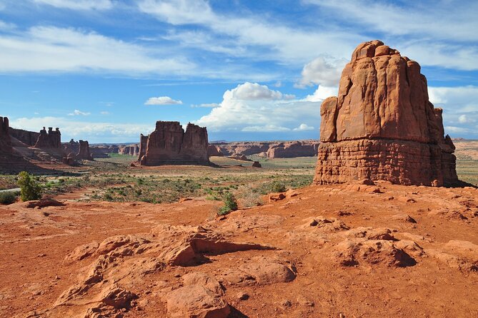 Arches National Park Self-Guided Driving Audio Tour - Key highlights worth your attention