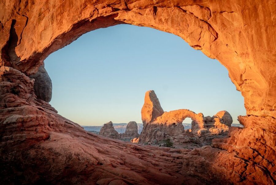 Arches National Park: Sunset Pavement Van Tour - Practical tips that make the sunset smoother