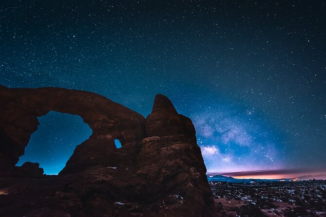 Astro-Photo, Hiking and Stargazing Tour in Arches National Park - What you’ll do in those 2 hours of night photography