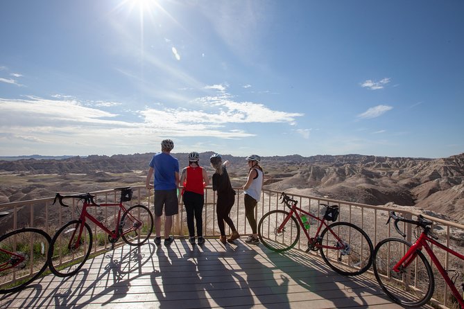 Badlands National Park by Bicycle - Private - The guide factor: geology, paleontology, wildlife, and real interpretation