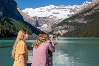 Banff National Park Tour with Lake Louise and Moraine Lake - Route flow: how the 4.5 hours actually plays out