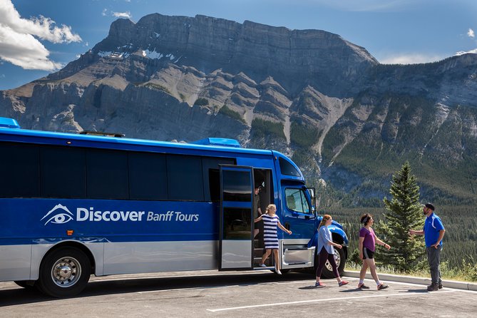 Banff National Park Tour with Lake Louise and Moraine Lake - Seasonal reality: when Moraine Lake may be swapped out