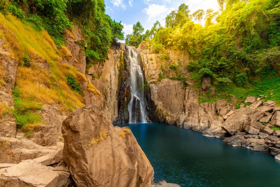 Bangkok: Private & Customizable Khao Yai National Park Tour - Haew Su Wat Waterfall: the classic first taste of Khao Yai