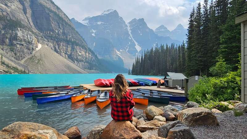 Calgary: 2-Day Banff National Park Highlights Summer Tour - Icefields Parkway Stops: Bow Lake and Peyto Lake 360° Payoff