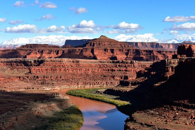 Canyonlands National Park White Rim Trail by 4WD - Lunch near the river: buffet style, plus lemonade