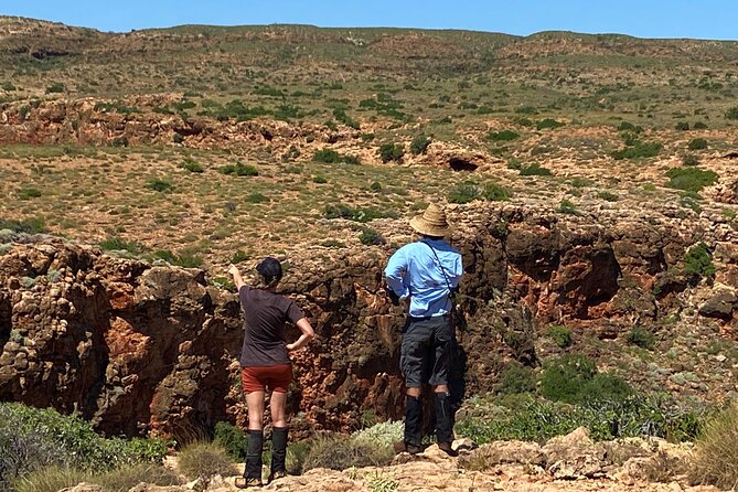 Cape Range National Park Full-Day Trekking Adventure - Bush lunch with the kind of quiet you can feel