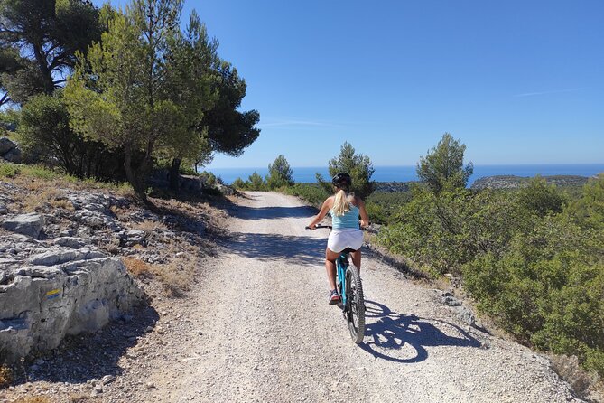 Cassis National Park E-Mountain Bike Experience with Virtual Guide - The ride itself: Cassis, Calanques viewpoints, and Cape Canaille area