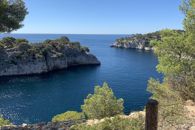 Cassis National Park E-Mountain Bike Experience with Virtual Guide - Equipment and support: helmet, locker, repair kit, and a quick fix plan