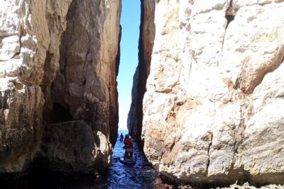 Cassis: Stand UP paddle in the creeks national park - From Avenue Notre Dame to Port Miou: Getting Started Smoothly
