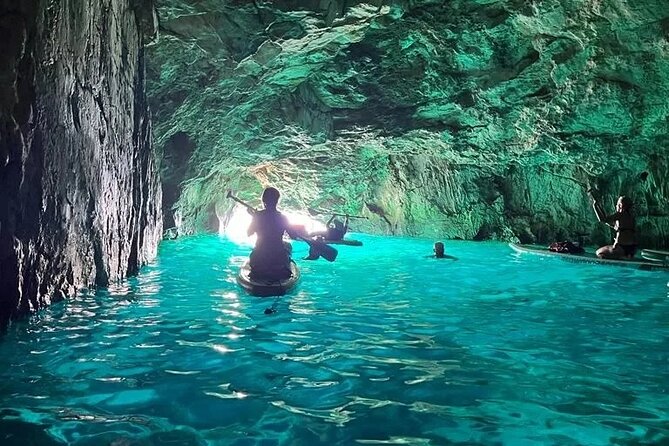 Cassis: Stand UP paddle in the creeks national park - Calanque d’en Vau: The Main Goal and How to Enjoy It