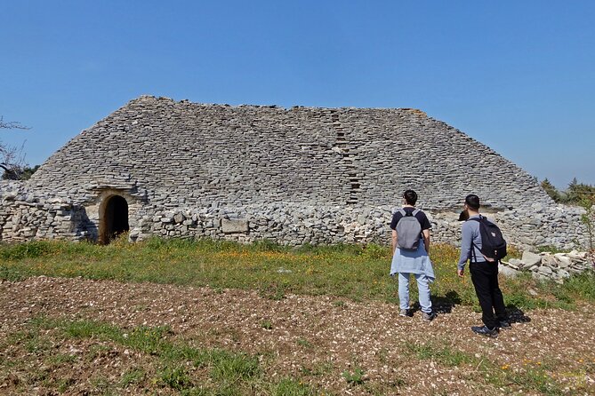 Castel del Monte: excursion in the Alta Murgia National Park - What to bring and how to dress for the Murge paths