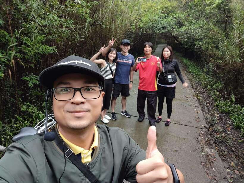 Cat Ba National Park Full Day Guide Tour Trekking & Kayaking - Last mountain to Viet Hai village: ancient village, lunch, and bike time