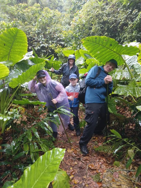 Cat Ba National Park Full Day Guide Tour Trekking & Kayaking - Cai Beo fishing village on the return route