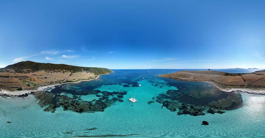 Catamaran tour Asinara island national park Buriana Charter - Asinara National Park waters: why the snorkelling stops matter