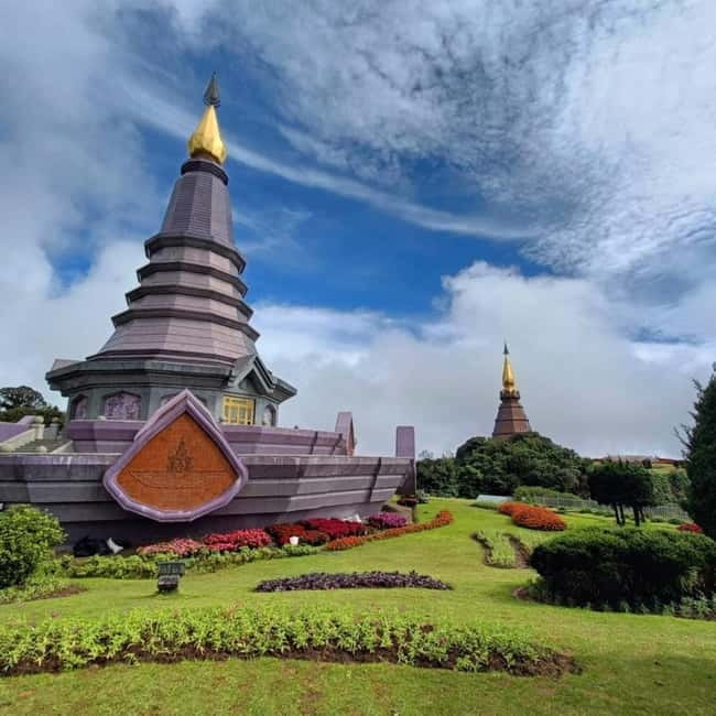 Chiang Mai: Doi Inthanon National Park+Trek Pha Dok Siew - Lunch and the guided setup for the trek