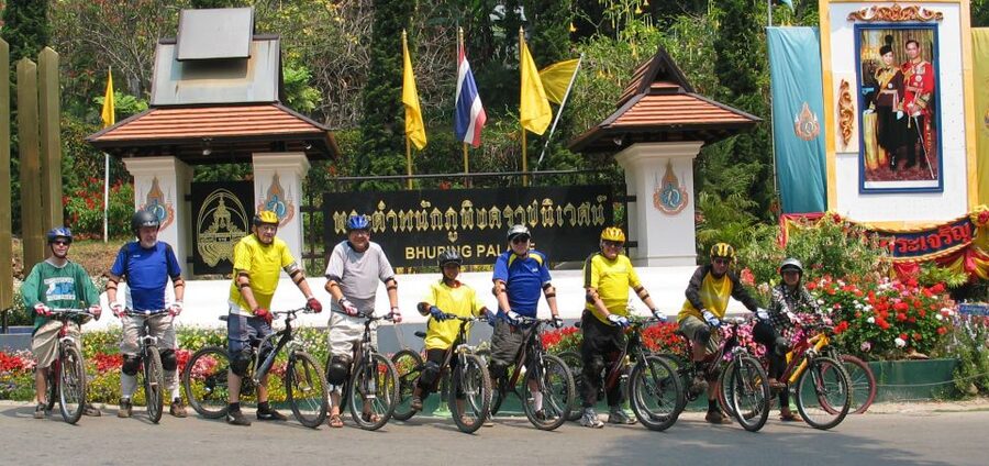 Chiang Mai: Doi Suthep National Park Leisure Hiking & Biking - The 6-hour flow: waterfall, village, temples, then a smooth bike descent