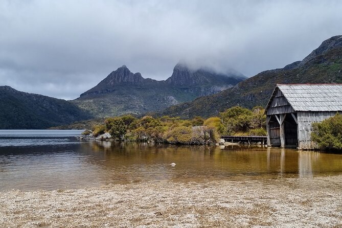 Cradle Mountain National Park Day Tour from Launceston - Dove Lake Circuit and Glacier Rock: the walk people plan for