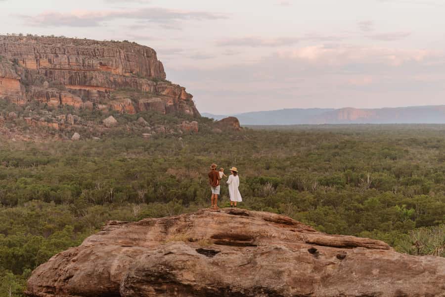 Darwin: Kakadu National Park, Yellow Water River Cruise - From Darwin at sunrise: the 12-hour rhythm