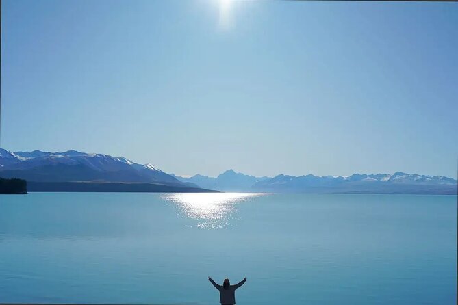 Day Trip: Lake Tekapo to Mt Cook National Park - Stop 1 to 2: Lake Tekapo to Peter’s Lookout (9:00 AM) for the early wow