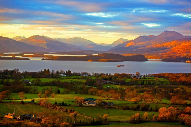 Day Trip to Loch Lomond and Trossachs National Park with Optional Stirling Castle Tour from Edinburgh - Live guide commentary in an air-conditioned coach (and why it changes the feel)