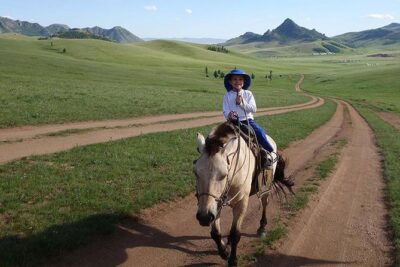 Day Trip to Terelj National Park & Giant Chinggis Khaan Statue - Chinggis Khaan Statue Complex: the 40-meter stop you shouldn’t skim