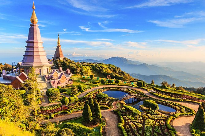 Doi Inthanon National Park with Nature Trail Trekking 1-Day Tour - Nature Trail Trekking: Kew Mae Pan vs Pha Dok Seaw Waterfall Route