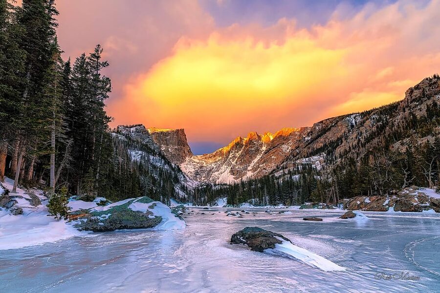 Estes Park: Rocky Mountain National Park Sunrise Hiking Tour - Beaver Meadows Start: Where the Morning Gets Organized