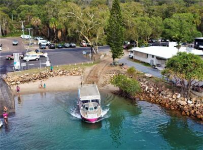 Eurimbula National Park Tour: Picnic on the Beach - Across Two Waterways: The Part That Makes It Feel Like an Adventure