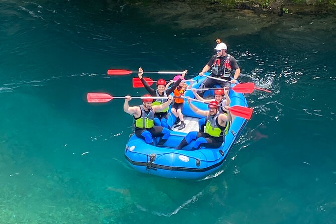 Extreme Rafting in Vikos Gorge National Park - Safety and beginner skills: what the certified guides do well