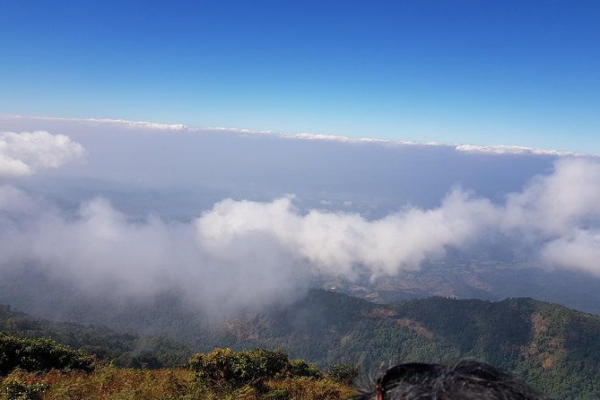 Fantastic! Famous Doi Inthanon National park tour with 2hr trekking - Ban Mae Klang Luang: Karen Village Life, Weaving, and Coffee